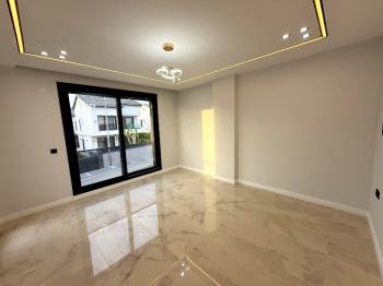 Didim'de Satılık Tam Müstakil Havuzlu Villa