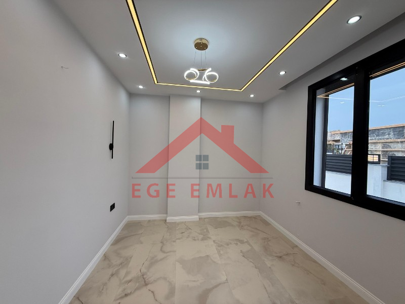 Didim Efeler Mahallesinde Satılık 4+1 Tam Müstakil Vİlla