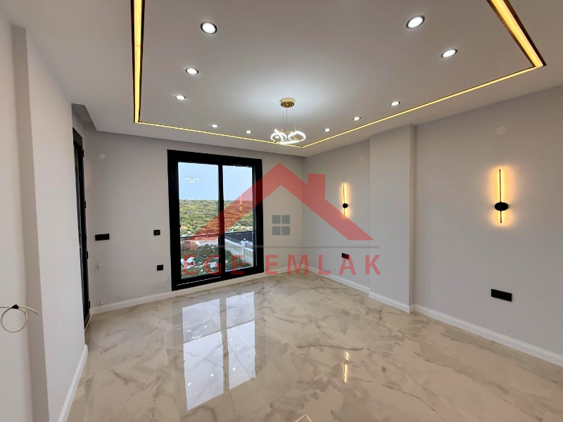 Didim Efeler Mahallesinde Satılık 4+1 Tam Müstakil Vİlla