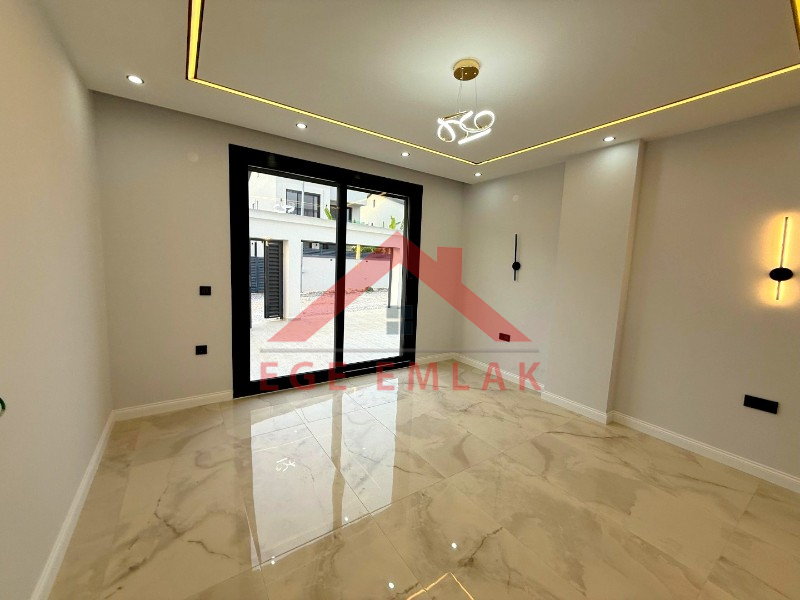Didim'de Satılık Tam Müstakil Havuzlu Villa