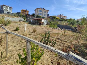 GÜVENAY - ÇORUM KAZIKLIKAYA DA SATILIK 595 M2 SATILIK ARSA 
