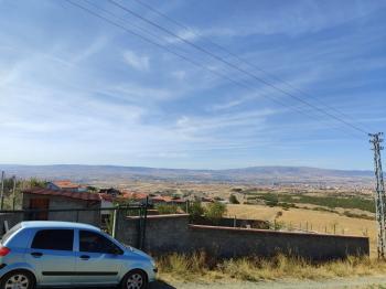 GÜVENAY - ÇORUM KAZIKLIKAYA DA SATILIK 595 M2 SATILIK ARSA 