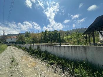 GÜVENAY - ÇORUM BOYRALI BAĞLARINDA 680  m2 SATILIK BAĞ 