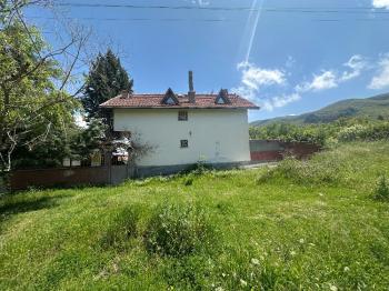 GÜVENAY - ÇORUM BOYRALI BAĞLARINDA 680  m2 SATILIK BAĞ 
