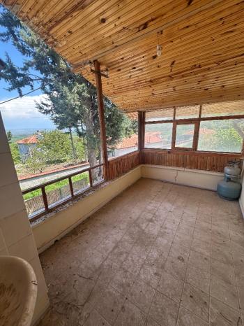 GÜVENAY - ÇORUM BOYRALI BAĞLARINDA 680  m2 SATILIK BAĞ 