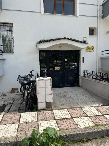 GÜVENAY - ÇORUM BAHÇELİEVLER  ÖĞRETMEN EVİ ARKASI 3+1 DUBLEKS  KİRALIK DAİRE 