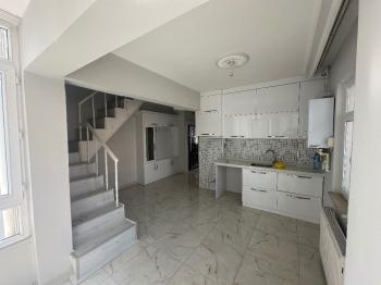 GÜVENAY - ÇORUM BAHÇELİEVLER  ÖĞRETMEN EVİ ARKASI 3+1 DUBLEKS  KİRALIK DAİRE 