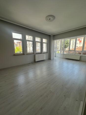 GÜVENAY - ÇORUM BAHÇELİEVLER  ÖĞRETMEN EVİ ARKASI 3+1 DUBLEKS  KİRALIK DAİRE 