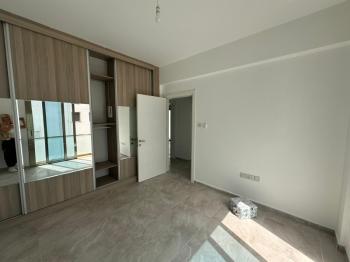 GÖNYELİ'DE TÜRK  MALI  SATILIK DAİRE 