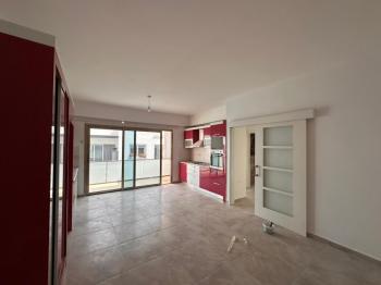 GÖNYELİ'DE TÜRK  MALI  SATILIK DAİRE 