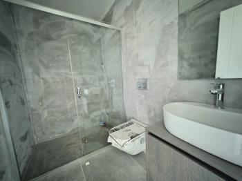KKTC Girne Merkezde Muhteşem Lokasyonda Satılık 1+1 Sıfır Daire