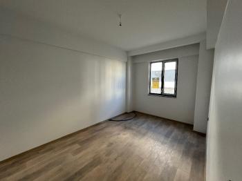 GÜVENAY - ÇORUM FEN LİSESİ CİVARI YÜKSEK GİRİŞ 2+1 SATILIK DAİRE 