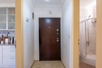 Datça Merkezi Konumda | Bahçe Kullanımlı | Ara Kat 2+1 Satılık Daire