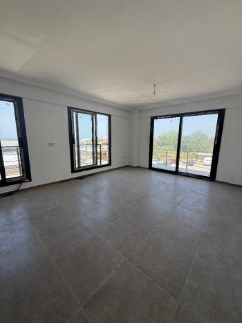 Alsancak Atakara Bölgesinde 1+1 Satılık Daire