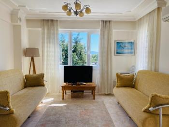 ALTINKUM PLAJI’NA 780 METRE MESAFEDE KÖŞE KONUMLU GENİŞ 2+1 DAİRE
