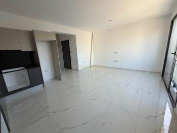 Lefkoşa Küçük Kaymaklı'da Türk Malı Çift Tuvaletli Satılık 2+1 Daire - SON 1 DAİRE