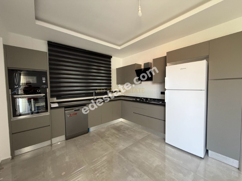 Lefkoşa Merit Hotel Yanında Full YENİ Eşyalı Kiralık 2+1 YENİ Daire