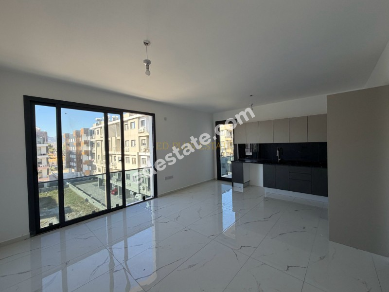 Lefkoşa Küçük Kaymaklı'da Türk Malı Çift Tuvaletli Satılık 2+1 Daire - SON 1 DAİRE