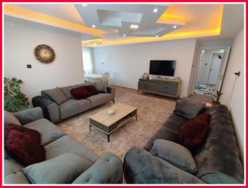 Didim'de Satılık Daire - Komple Yenilenmiş, Geniş Ara Kat Köşe Daire