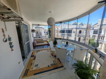 Didim Efeler Mahallesi Marina Sun Villas’ta Satılık Teraslı Dubleks Daire