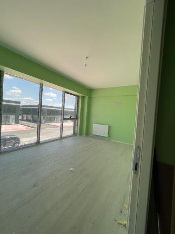 GÜVENAY - ÇORUM  OTONOMİ GALERİCİLER SİTESİ KİRALIK DÜKKAN 