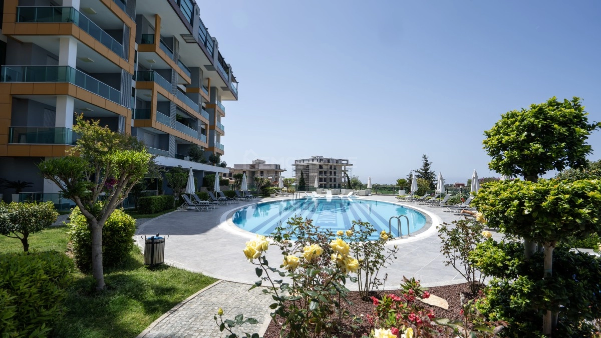 Garten Duplex Mit Meerblick Kestel