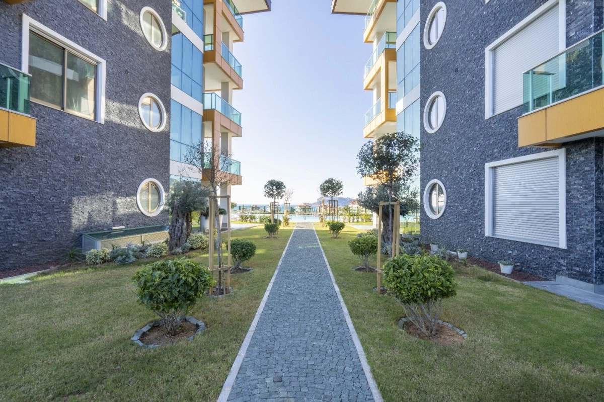 Garten Duplex Mit Meerblick Kestel