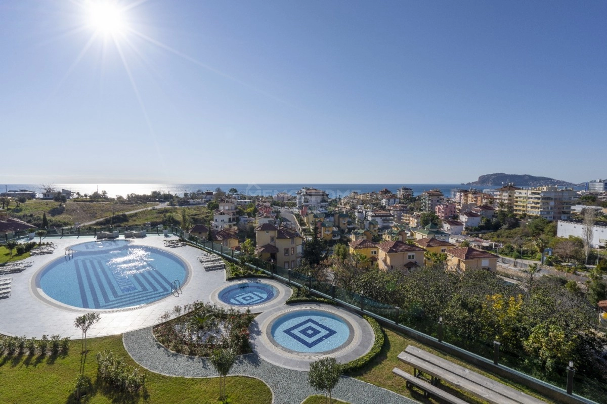 Garten Duplex Mit Meerblick Kestel