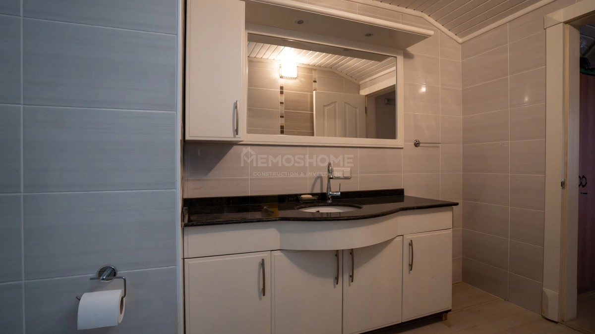 Luxury Duplex With Large Terrace Oba