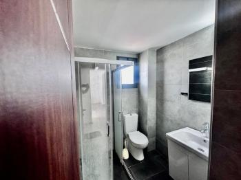 KKTC Lefkoşa Küçük Kaymaklı Bölgesinde Satılık Full Eşyalı 2+1 Türk Tapulu Daire