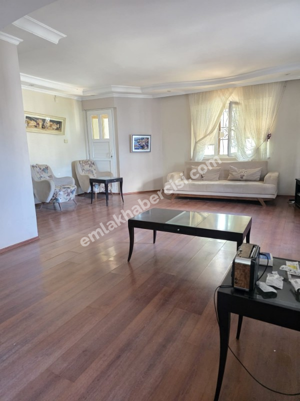 MUDANYA ESKİ BURSA YOLU ÜZERİ BAHÇELİ 3+1 125 M2 GİRİŞ KAT SATILIK DAİRE