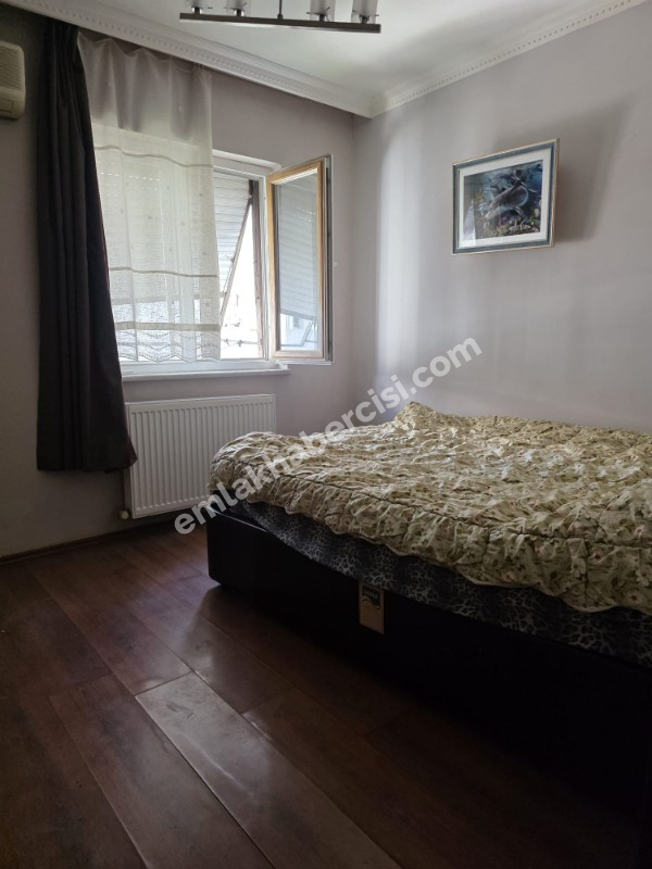 MUDANYA ESKİ BURSA YOLU ÜZERİ BAHÇELİ 3+1 125 M2 GİRİŞ KAT SATILIK DAİRE