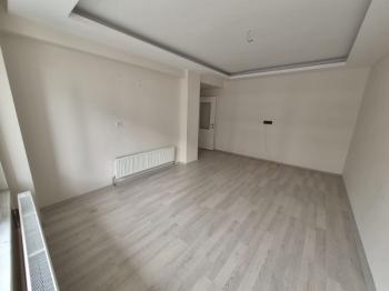 AFYON ÜÇOK EMLAKTAAN MAREŞAL FEVZİ ÇAKMAK MAH 3+1 110M² SIFIR AYARINDA SATILLIK DAİRE 
