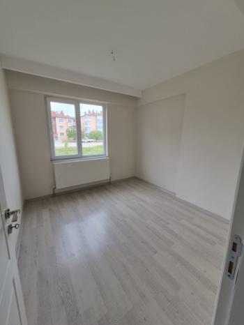 AFYON ÜÇOK EMLAKTAAN MAREŞAL FEVZİ ÇAKMAK MAH 3+1 110M² SIFIR AYARINDA SATILLIK DAİRE 