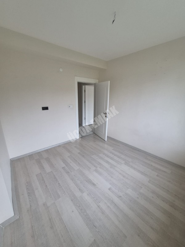 AFYON ÜÇOK EMLAKTAAN MAREŞAL FEVZİ ÇAKMAK MAH 3+1 110M² SIFIR AYARINDA SATILLIK DAİRE 