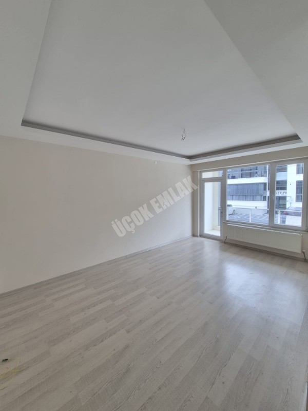 AFYON ÜÇOK EMLAKTAAN MAREŞAL FEVZİ ÇAKMAK MAH 3+1 110M² SIFIR AYARINDA SATILLIK DAİRE 