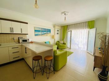 ALTINKUM’DA HAVUZLU SİTE İÇERİSİNDE FULL EŞYALI 2+1 DAİRE