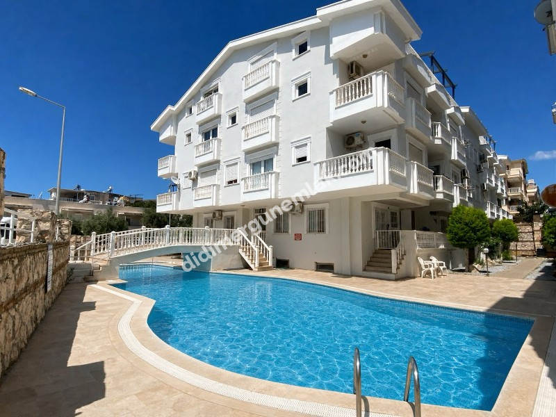 ALTINKUM’DA HAVUZLU SİTE İÇERİSİNDE FULL EŞYALI 2+1 DAİRE