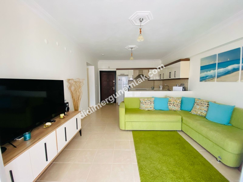 ALTINKUM’DA HAVUZLU SİTE İÇERİSİNDE FULL EŞYALI 2+1 DAİRE