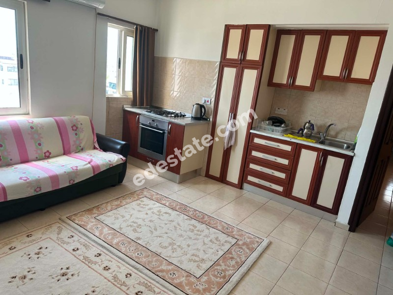 Lefkoşa Hamitköy'de KİRALIK Full Eşyalı 2+1 Daire 