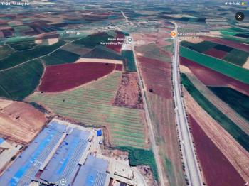 DijitalEmlak’tan Karacabey Bandırma yolunda Satılık 15.700 m2 Yatırımlık Arazi.