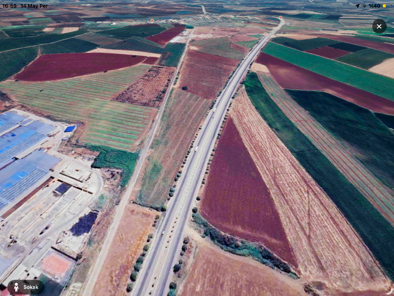 DijitalEmlak’tan Karacabey Bandırma yolunda Satılık 15.700 m2 Yatırımlık Arazi.