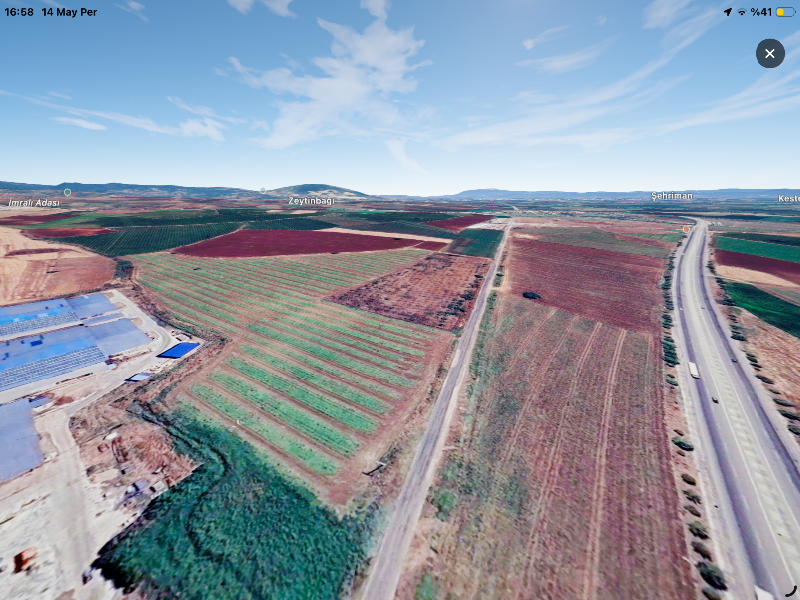 DijitalEmlak’tan Karacabey Bandırma yolunda Satılık 15.700 m2 Yatırımlık Arazi.