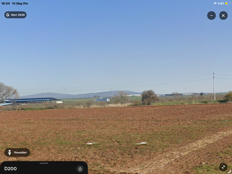 Bandırma Yolunda Fevzipaşa'da Satılık 30.000 m2 Kıymetli Arazi. 