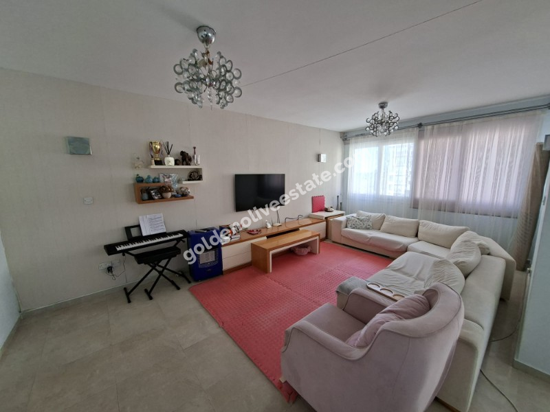 MAĞUSA GÜLSEREN BÖLGESİNDE SATILIK 3+1 DAİRE
