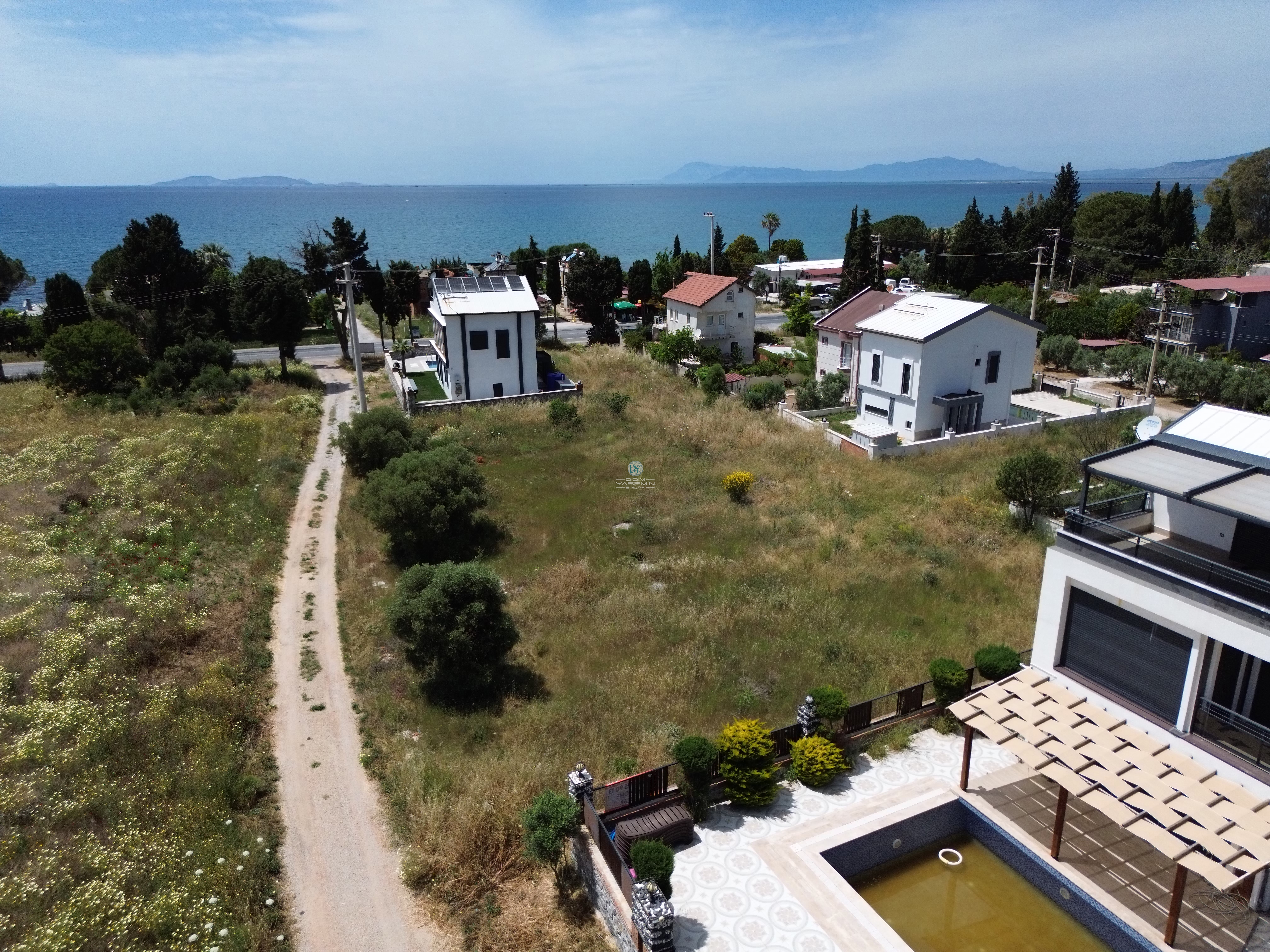 Didim’de Deniz Ayrıcalığı Sunan Özel Villa Arsası