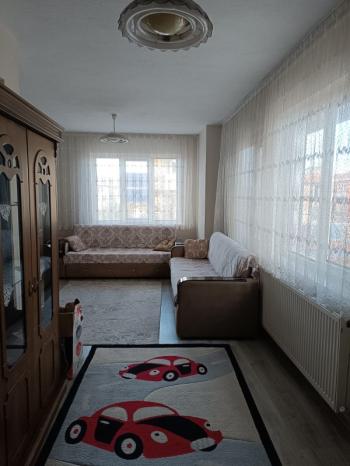 AFYON ÜÇOK EMLAKTAN ALİ İHSAN PAŞA MAH KİRALIK 2+1 85M² DAİRE 