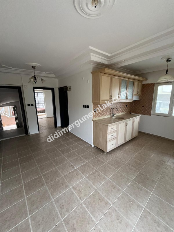 ÇAMLIK MAHALLESİ’NDE ÖNÜ AÇIK & BAHÇE CEPHELİ 2+1 FIRSAT DAİRE