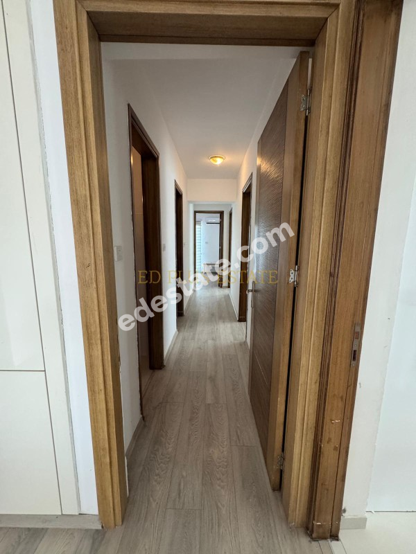 Lefkoşa Yenikent 3 Ay Peşin Ödemeli Ebeveyn Banyolu Full Eşyalı Kiralık 3+1 Daire