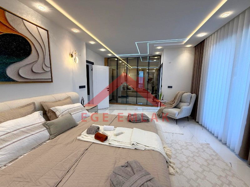 Didim'de Denize 500 Metre Mesafede Satılık Müstakil Villa
